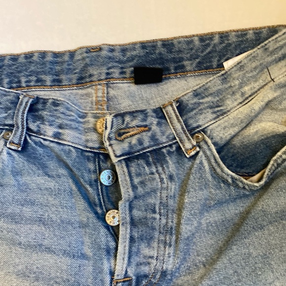 H&M Mens Distressed Slim Fit Shorts sz 30 Low Waist - Picture 2 of 5